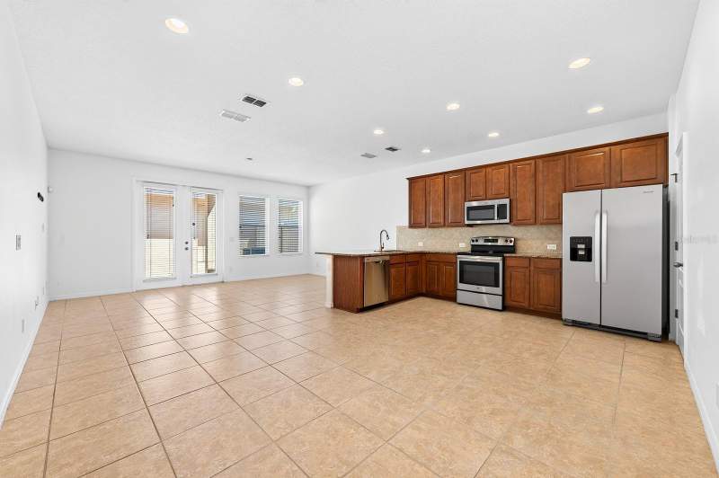 4 bedroom Townhouse at 11429 Brownstone Street, Lake Burden South Ph 2, Windermere — photo 2