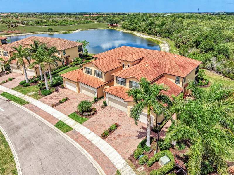 3 bedroom Condominium at 23321 Awabuki Drive #8-102, Sarasota National, Venice — photo 1