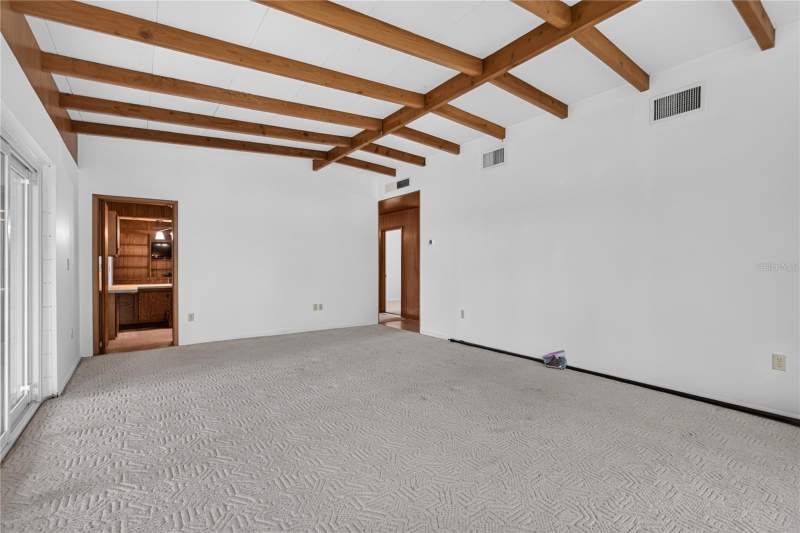 4 bedroom Single Family Residence at 2435 Broadvue Ave, Broadvue Heights, Eustis — photo 5