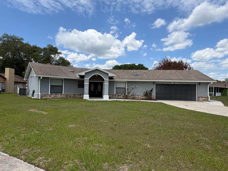 4 bedroom Single Family Residence at 2356 Royale Oaks Boulevard, Royale Oaks Ph 1, Kissimmee — photo 1