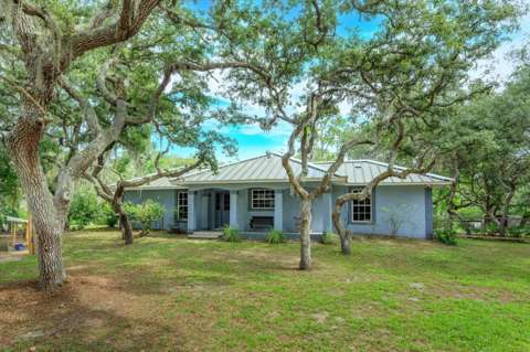 17249 Holly Court, home for sale in Umatilla 32784