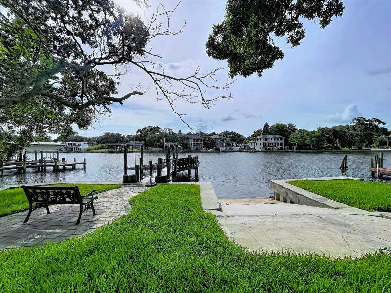 5 bedroom Single Family Residence at 3312 N Perry Avenue, Buffalo Heights, Tampa — photo 3