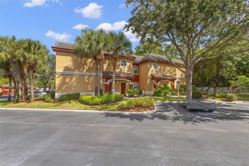 Tuscany At Innisbrook Condos for Sale in Palm Harbor, FL
