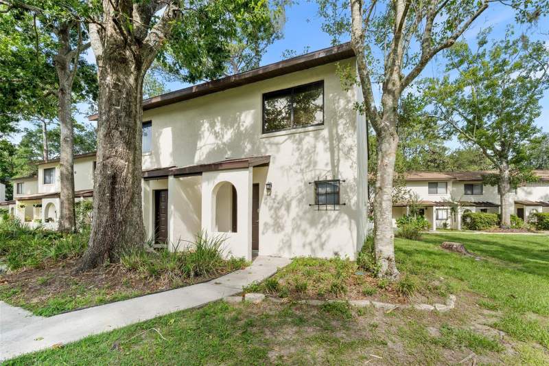 2 bedroom Condominium at 2635 SW 35th Place #307, Casablanca East, Gainesville — photo 2