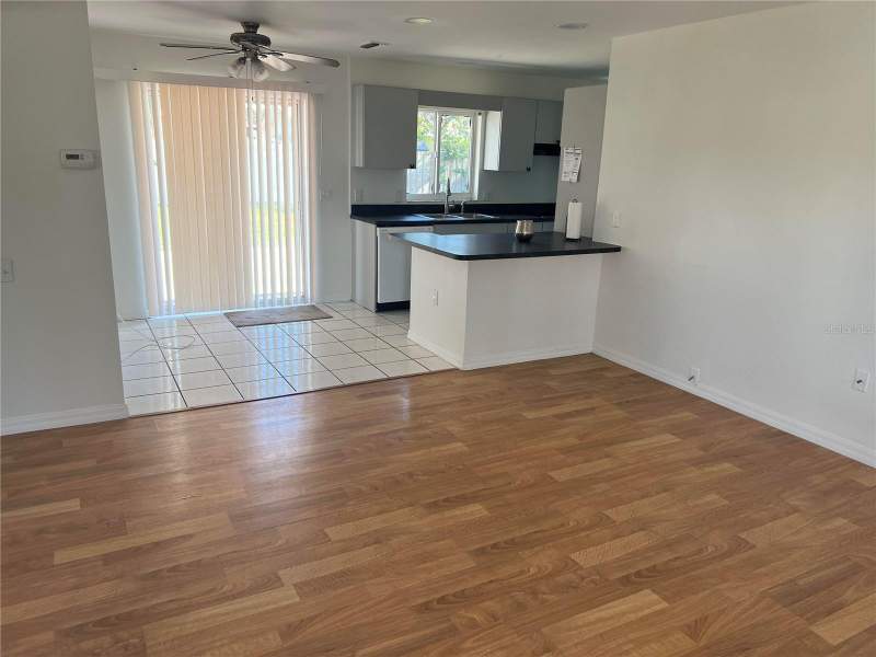 2 bedroom Single Family Residence at 10934 Freedom Boulevard, Freedom Village, Seminole — photo 2