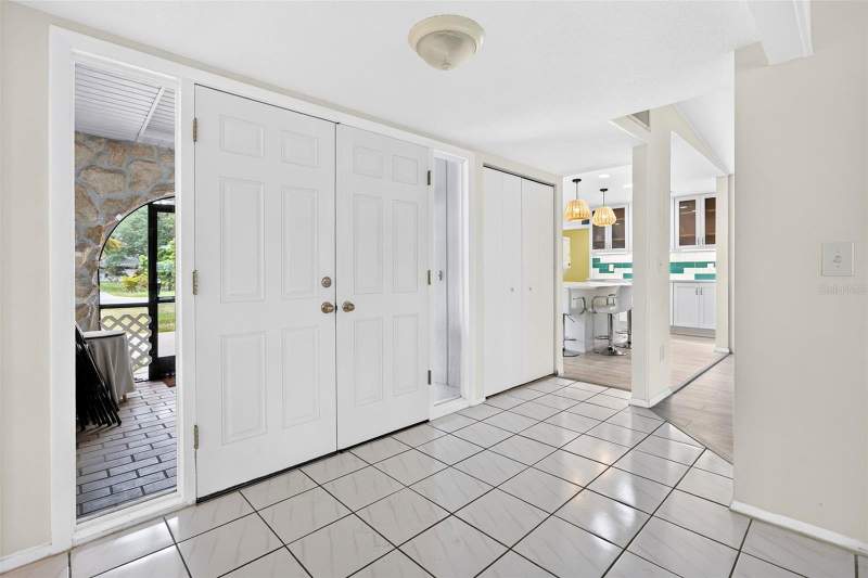 3 bedroom Single Family Residence at 3349 Rock Creek Drive, Port Charlotte Sec 008, Port Charlotte — photo 4