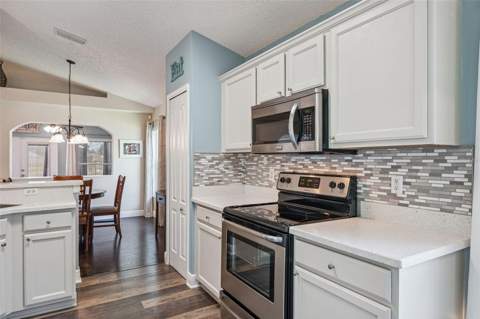 2219 Hillshire Drive, Orlando FL - photo 6 of 6