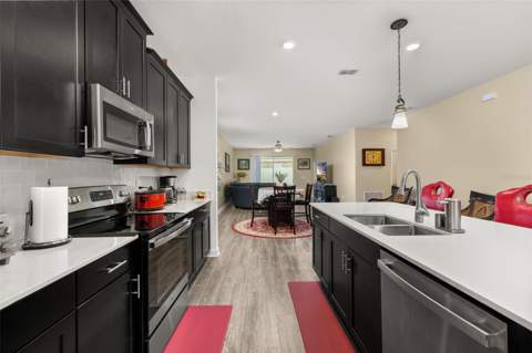1739 Good Neighbor Loop, Kissimmee FL - photo 12 of 40
