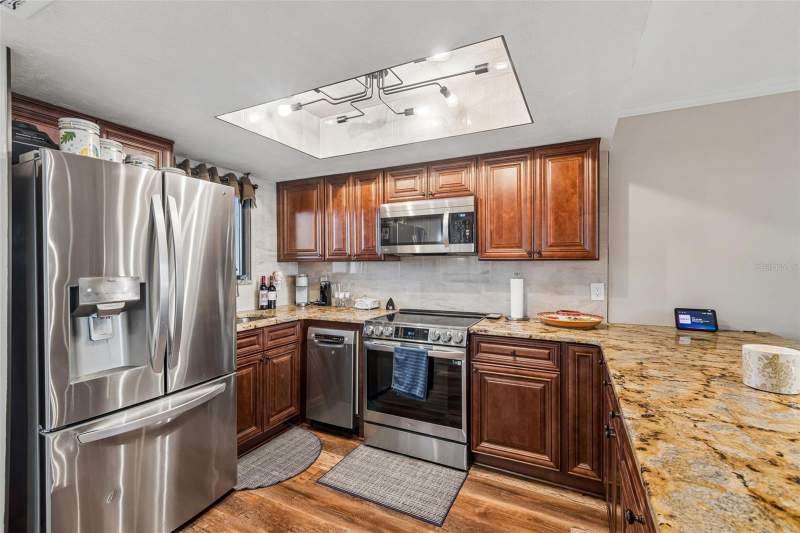 1 bedroom Condominium at 6009 Sea Ranch Drive #503, Gulf Island Beach Tennis, Hudson — photo 5