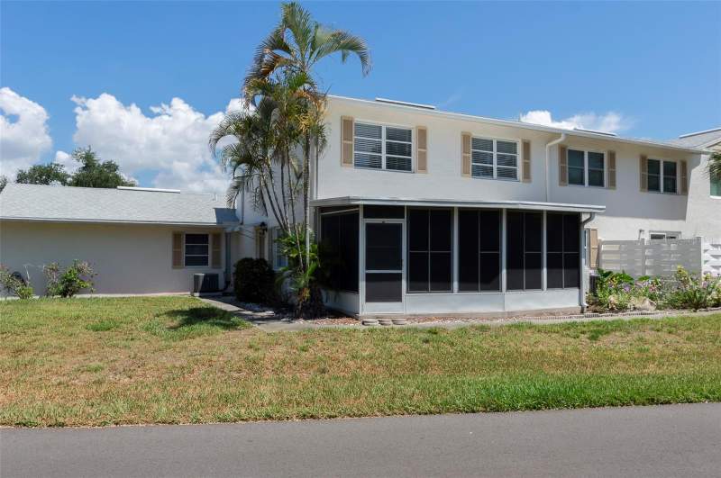 2 bedroom Townhouse at 3281 38th Way #C, West Shore Village Two, St Petersburg — photo 3