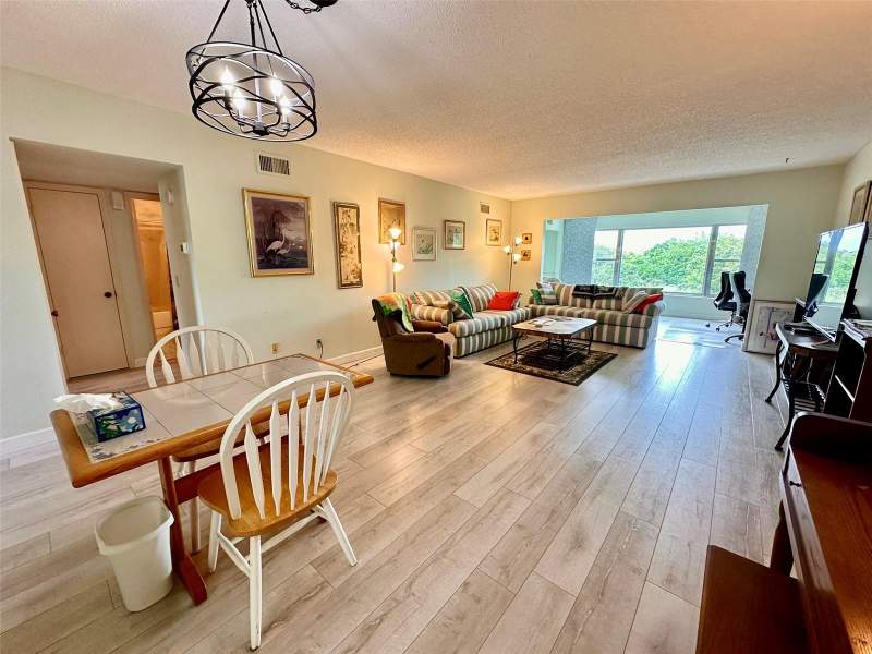 2 bedroom Condominium at 2460 Franciscan Drive #76, On Top Of The World, Clearwater — photo 4