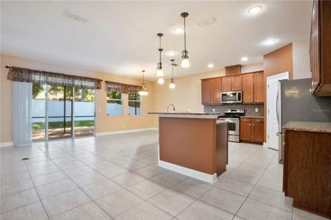 2210 Valterra Vista Way, Valrico FL - photo 11 of 57