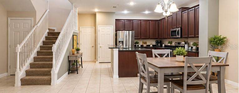 3 bedroom Townhouse at 31 Canterbury Bell Drive, Oviedo Park Twnhms, Oviedo — photo 5