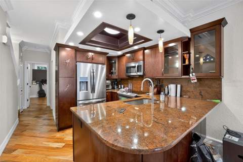 140 Brent Circle, Oldsmar FL - photo 6 of 6