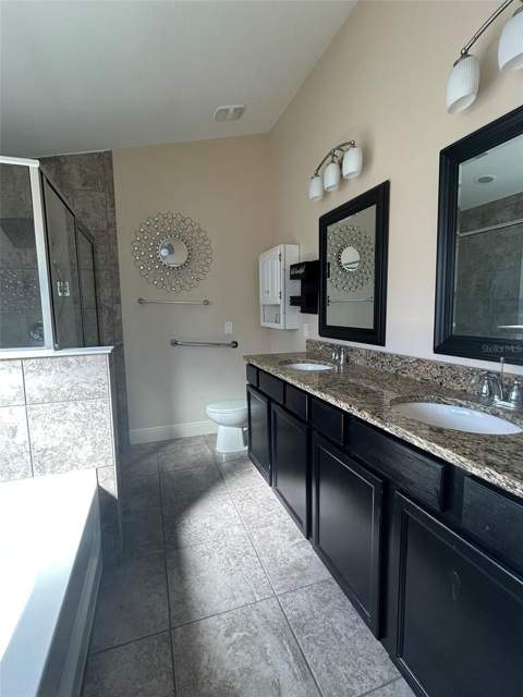 305 Chelmsford Court, Kissimmee FL - photo 10 of 19