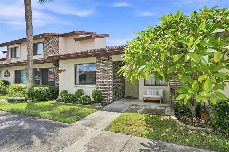 2 bedroom Villa at 7360 Ulmerton Road #16D, Rosetree Village, Largo — photo 1