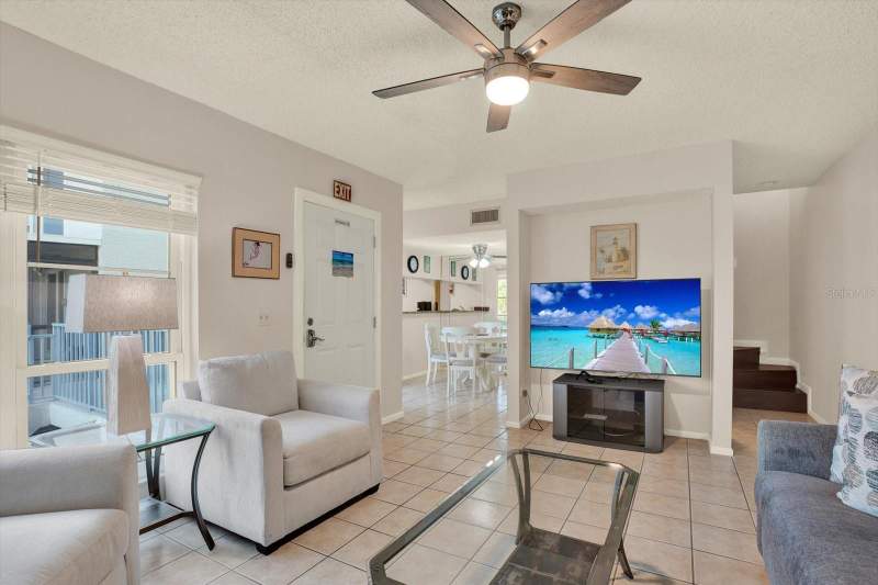 1 bedroom Condominium at 169 Medallion Boulevard #E, Madeira Beach Yacht Club Condo, Madeira Beach — photo 3