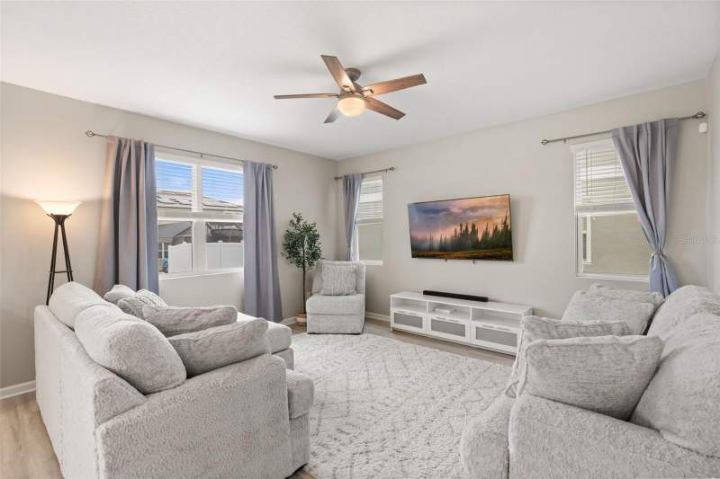 4 bedroom Single Family Residence at 1542 SUGARBELLE CIRCLE, SEASONS AT THE GROVE, MASCOTTE — photo 2