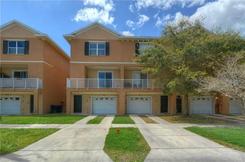 Thomas Townhomes