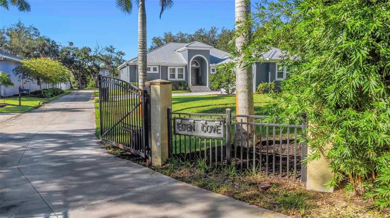 4 bedroom Single Family Residence at 5925 Mohr Road, Eden Cove Unit 2, Tampa — photo 1