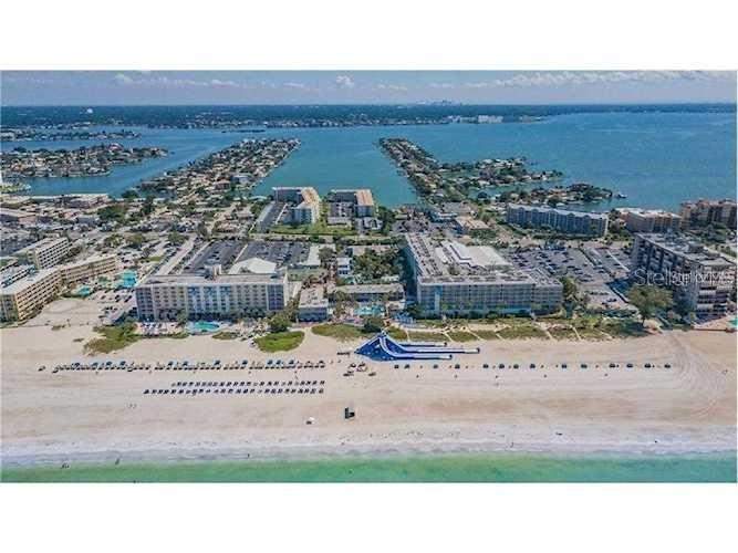 1 bedroom Condo - Hotel at 5500 Gulf Boulevard #5227, Jacaranda Beach Villas Condo, St Pete Beach — photo 4