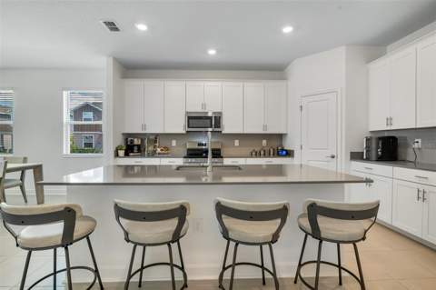 2637 Peace Of Mind Avenue, Kissimmee FL - photo 13 of 57