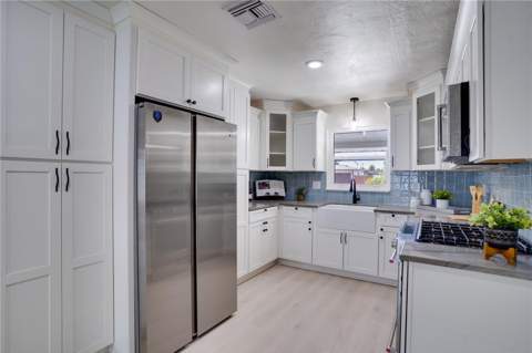 6065 23rd Avenue, St Petersburg FL - photo 10 of 43