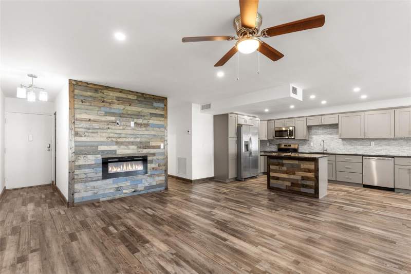 2 bedroom Condominium at 225 Country Club Drive #B221, Penthouse Greens, Largo — photo 5