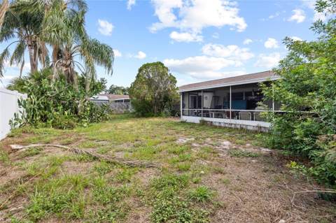 4709 Travertine Drive, Tampa FL - photo 23 of 26
