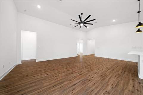16213 Penn State Road, Weeki Wachee FL - photo 19 of 63