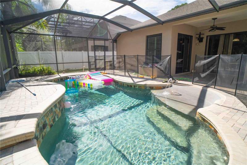 4 bedroom Single Family Residence at 15418 Princewood Lane, Suncoast Lakes Ph 01, Land O Lakes — photo 3