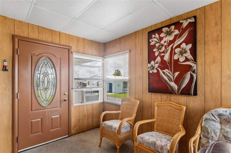 2 bedroom Manufactured Home at 37621 Rosalita Avenue, Spanish Trails West Residential Cooperative, Zephyrhills — photo 3