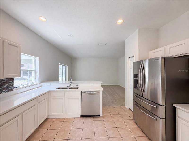 4 bedroom Single Family Residence at 8116 River Mont Way, Terrace River Ph 1, Temple Terrace — photo 2