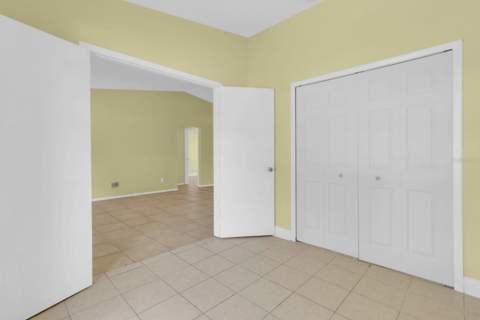 3143 Stonecastle Road, Orlando FL - photo 6 of 15