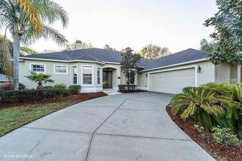 13200 Whisper Bay Drive, home for sale in Clermont 34711