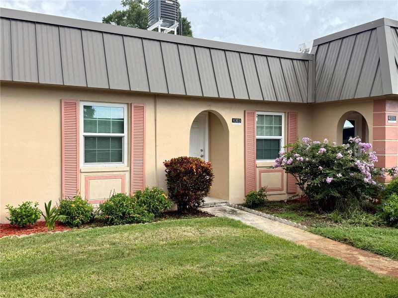 2 bedroom Condominium at 4303 Summersun Drive, Gardens Of Beacon Square, New Port Richey — photo 1