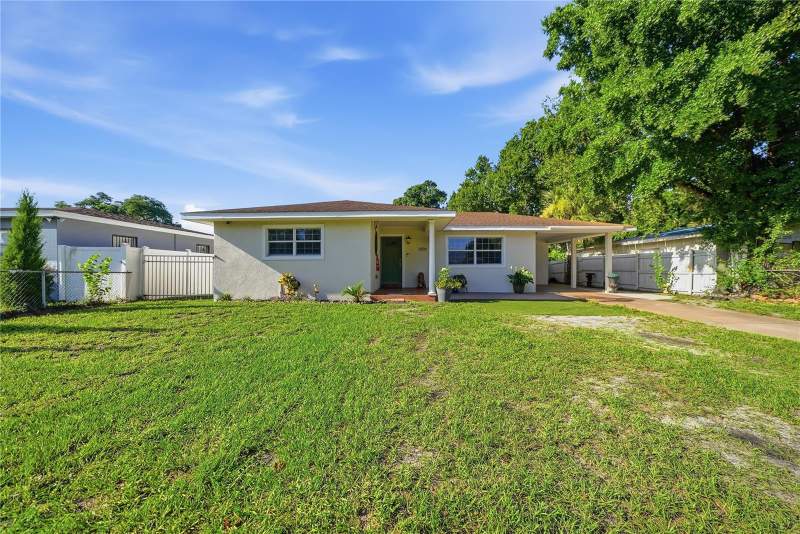 3 bedroom Single Family Residence at 3006 W Saint Conrad Street, Ghira, Tampa — photo 2