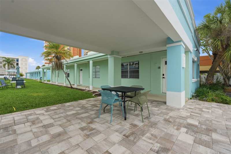 1 bedroom Condo - Hotel at 17880 Gulf Boulevard #2, Monterey Condo Motel Condo, St Petersburg — photo 1