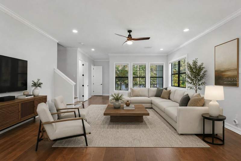 3 bedroom Townhouse at 1867 5TH STREET, CRESCENT LAKE TWNHMS PH II, ST PETERSBURG — photo 4