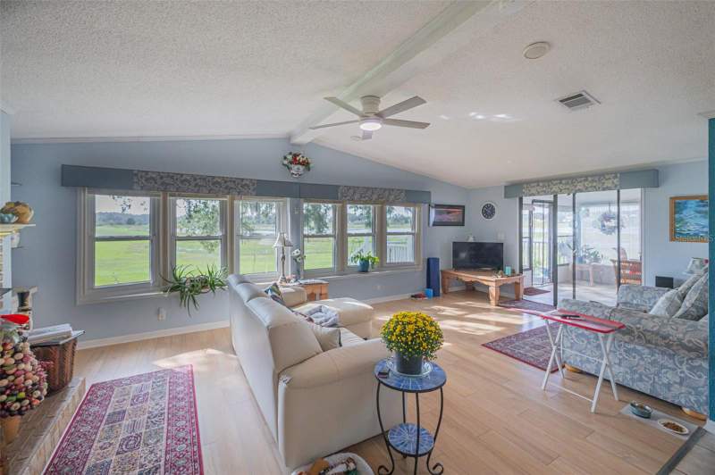 2 bedroom Manufactured Home at 25007 Bellevue, Plantation At Leesburg, Leesburg — photo 4