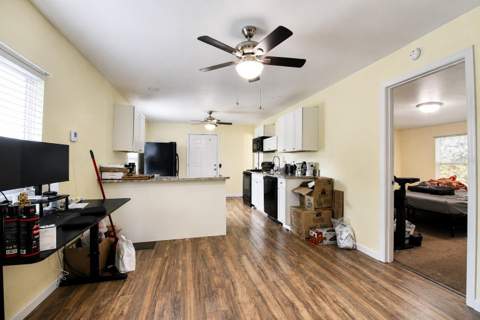 5811 11th Street, Zephyrhills FL - photo 8 of 26
