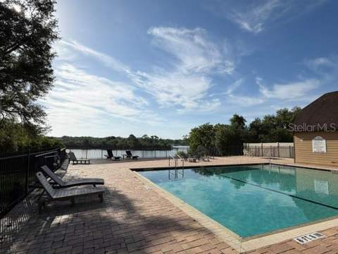 355 Lakepointe Drive #304, Altamonte Springs FL - photo 23 of 29