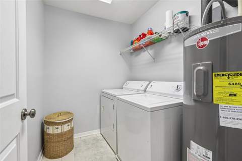 4864 Tuscan Loon Drive, Tampa FL - photo 14 of 25