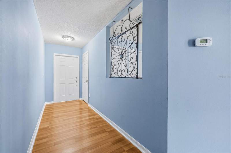 3 bedroom Townhouse at 8431 Edgewater Place Boulevard, Edgewater Place, Tampa — photo 5
