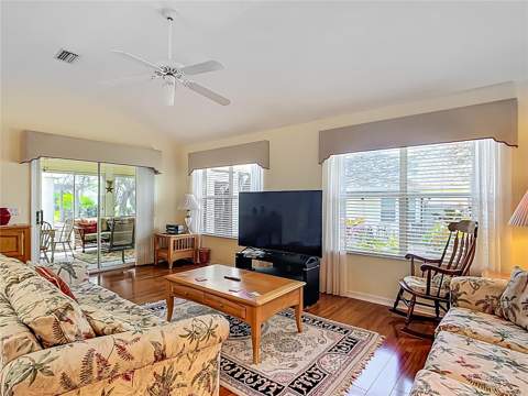 208 Desota Court, Lady Lake FL - photo 9 of 30