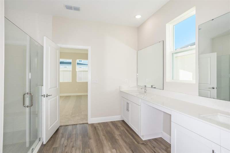4 bedroom Single Family Residence at 33527 Twilight Sea Place, Pasadena Woods, Dade City — photo 5