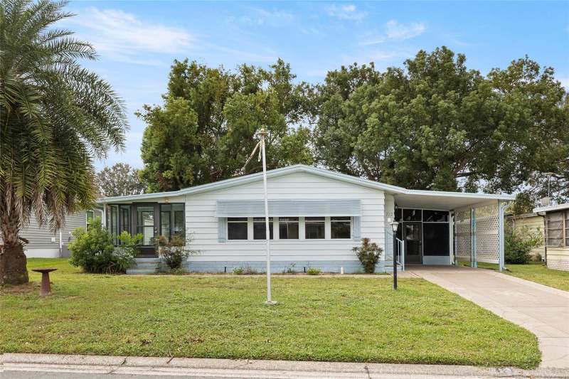 2 bedroom Manufactured Home at 712 Jason Drive, Orange Blossom Gardens Un #5, Lady Lake — photo 2