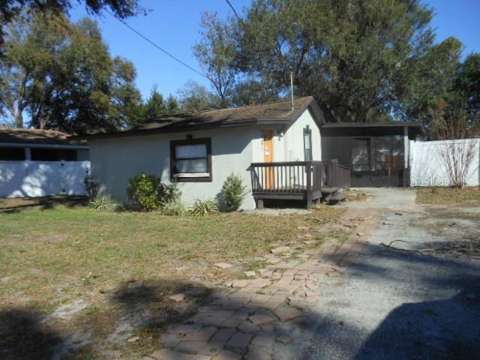 8421 N Orangeview Avenue, home for sale on N Orangeview Avenue