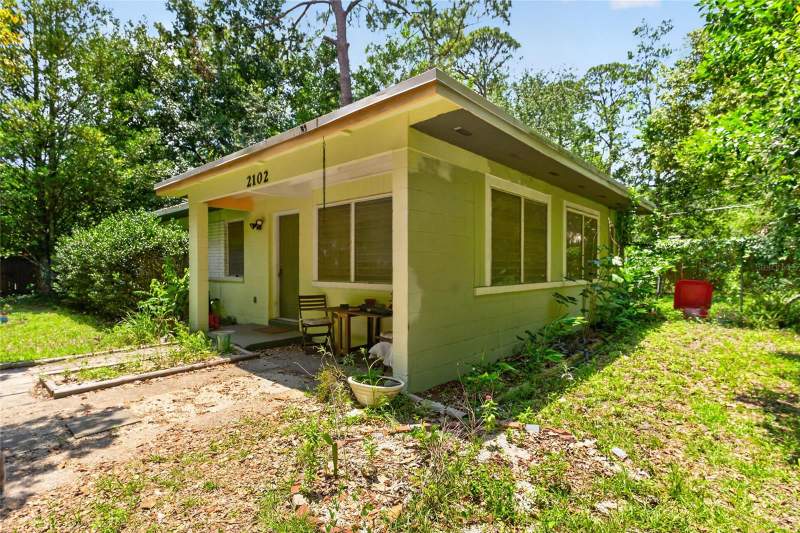 3 bedroom Single Family Residence at 2102 NE 8th Street, Michigan Heights, Gainesville — photo 2