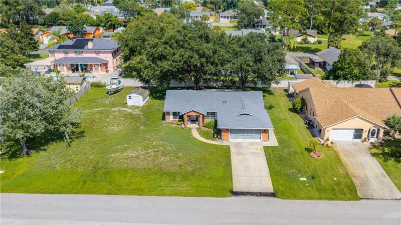 3 bedroom Single Family Residence at 2825 Sabal Palm, Flores Shores, Edgewater — photo 1